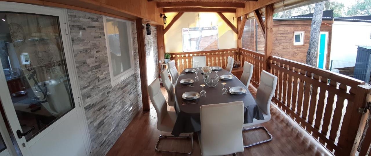 Mobile Home Lucan Драге Екстериор снимка